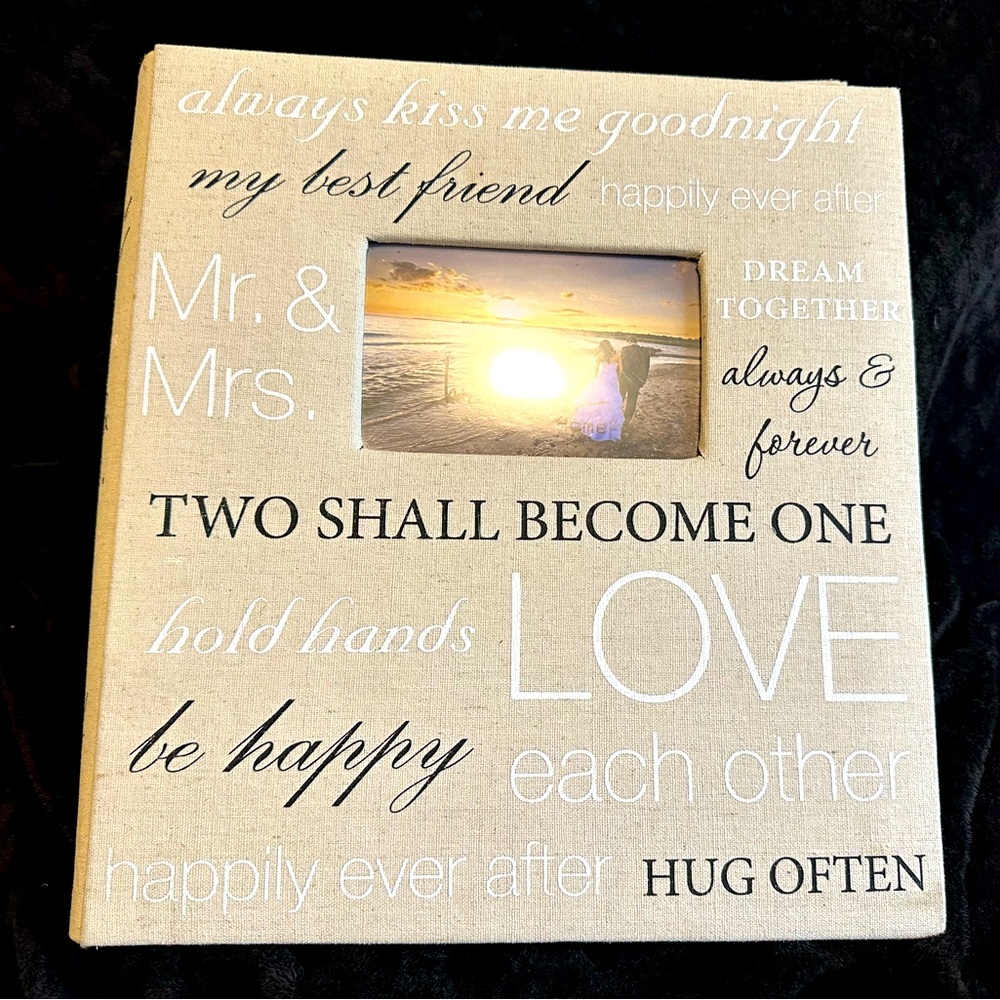 Nicole Miller Home Wedding Linen Photo Album